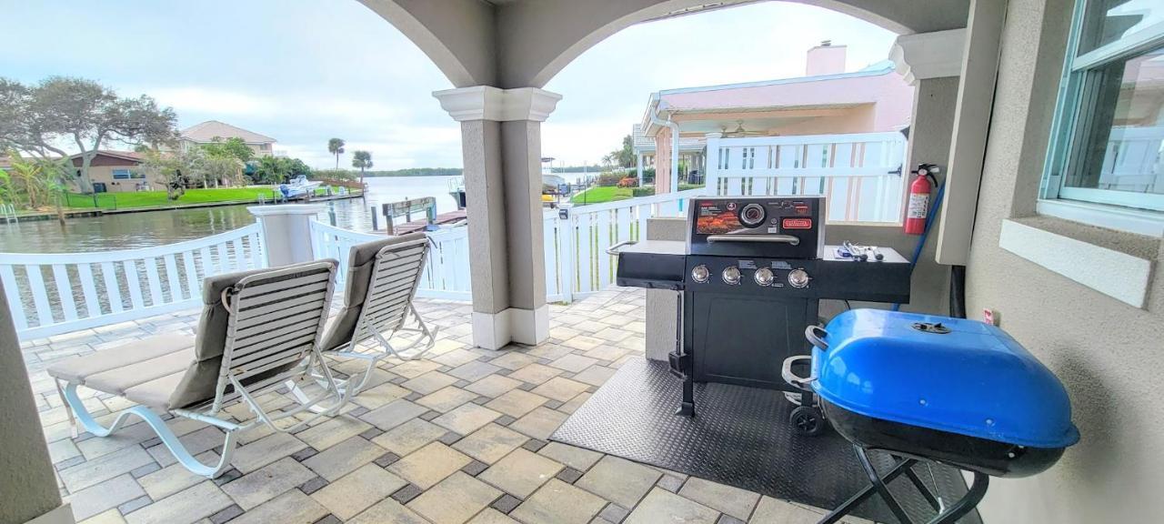 Dolphin Cove In Cocoa Beach Fl エクステリア 写真